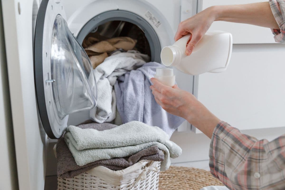 Can You Wash Clothes Without Detergent?